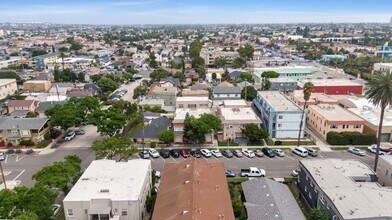 736-752 Olive Avenue in Long Beach, CA - Building Photo - Building Photo