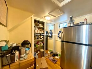 363 Beacon St, Unit 1 in Somerville, MA - Foto de edificio - Building Photo