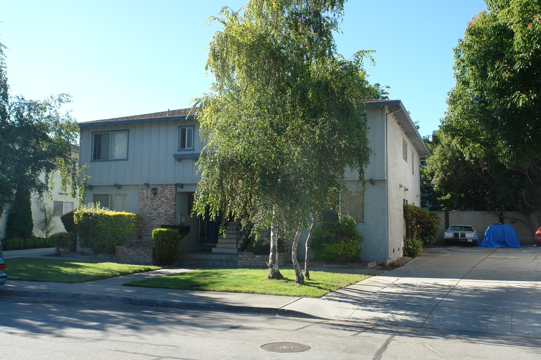 2416 Karen Dr in Santa Clara, CA - Building Photo