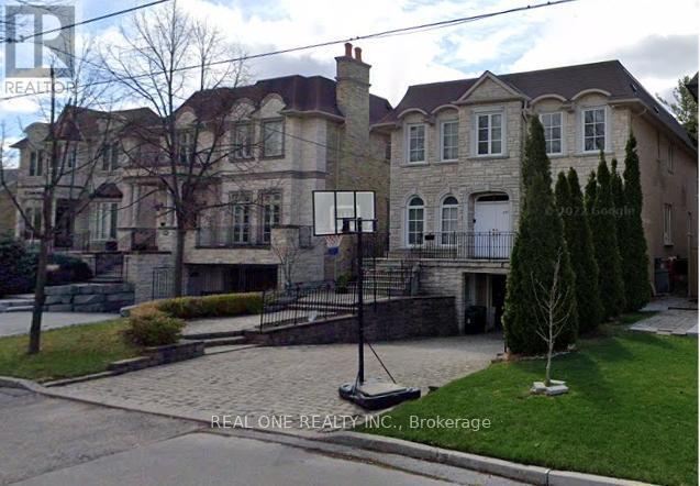 177 Norton Ave in Toronto, ON - Building Photo