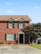 5615 Executive Way in Norcross, GA - Building Photo