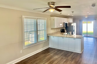 2550 Snow Creek Rd NE in Hickory, NC - Building Photo - Building Photo