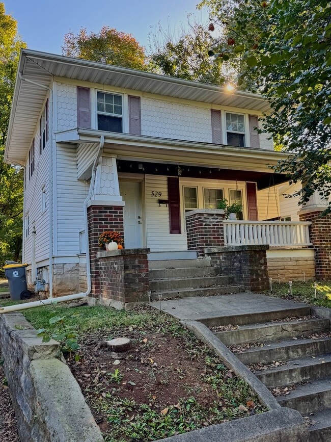 property at 529 S Washington St