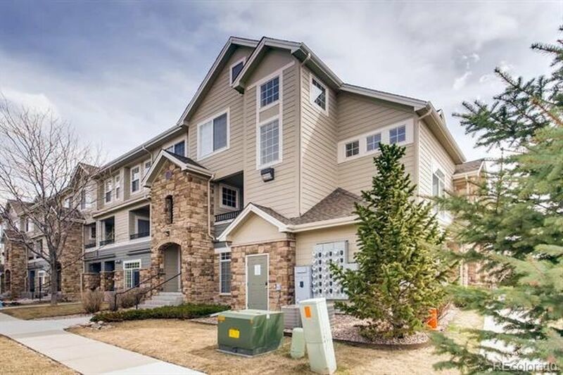 494 Black Feather Loop-Unit -Apt 116 in Castle Rock, CO - Foto de edificio