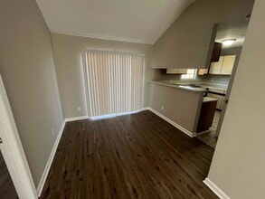 204 Mountain Creek Dr in Madison, AL - Building Photo - Building Photo