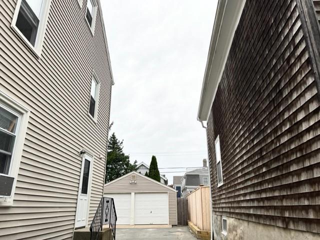 10 Hammond St-Unit -A in Newport, RI - Building Photo - Building Photo