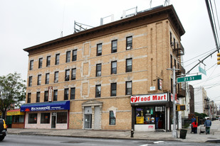 1458 31st Ave in Astoria, NY - Foto de edificio - Building Photo