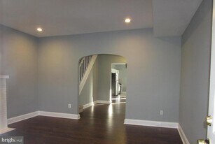 2735 Chesterfield Ave in Baltimore, MD - Building Photo