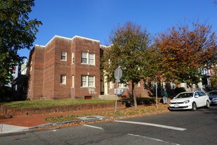 900-904 5th St NE in Washington, DC - Building Photo