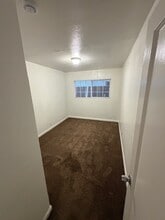 517 Cedar St, Unit #3 in Redwood City, CA - Foto de edificio - Building Photo