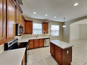 513 Spring Leap Cir in Winter Garden, FL - Building Photo - Building Photo