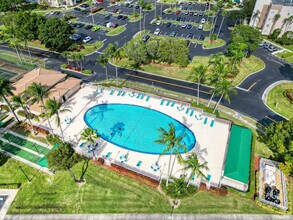 9580 Weldon Cir in Tamarac, FL - Building Photo - Building Photo