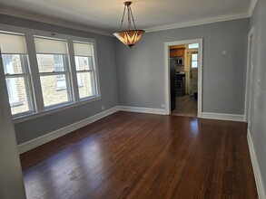6621 N Campbell Ave, Unit #2 in Chicago, IL - Building Photo - Building Photo