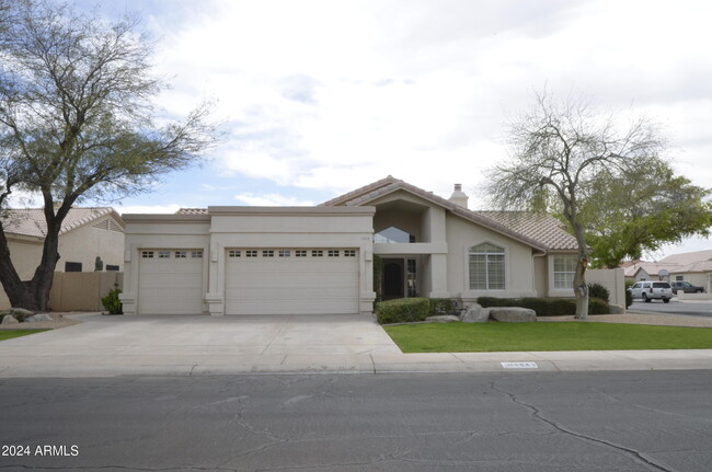 1943 E Calle Monte Vista in Tempe, AZ - Building Photo - Building Photo