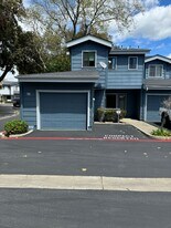 2220 Exposition Dr in San Luis Obispo, CA - Building Photo