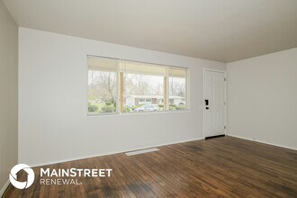 10227 Nashua Dr in St. Louis, MO - Building Photo - Building Photo