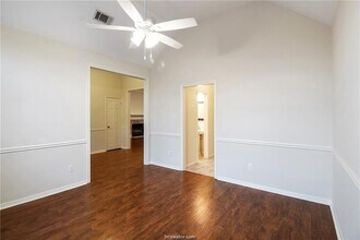 4709 Shoal Creek Dr in College Station, TX - Building Photo - Building Photo