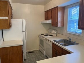 527 Mandolin Ct in Gaithersburg, MD - Building Photo - Building Photo