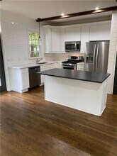 654 Elm St in Roswell, GA - Building Photo - Building Photo