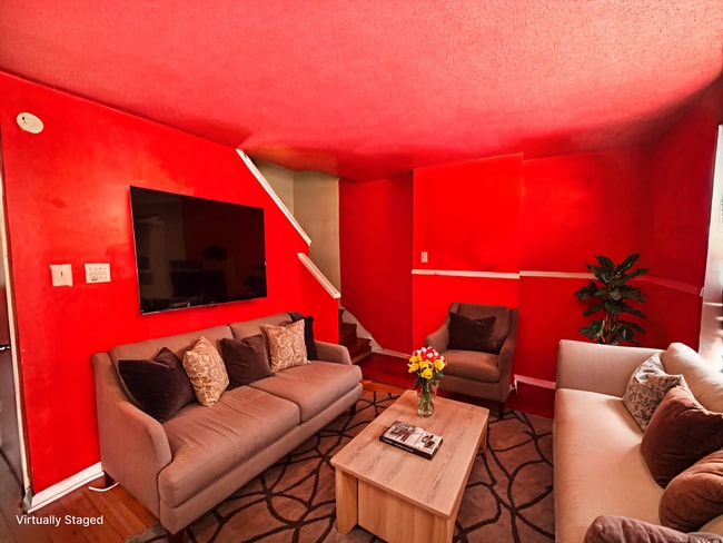 5829 Wakefield St in Philadelphia, PA - Building Photo - Building Photo