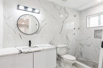 97 Irving St in Jersey City, NJ - Building Photo - Building Photo