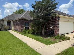2944 Nicholson Lake Dr in Baton Rouge, LA - Building Photo - Building Photo