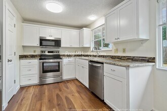 1177 SE Fir Grove Loop in Hillsboro, OR - Building Photo - Building Photo