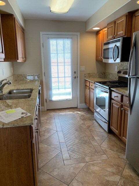 38 Smith St in Plattsburgh, NY - Building Photo - Building Photo