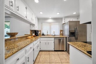 2718 Nectarine Ave in Riverside, CA - Building Photo - Building Photo