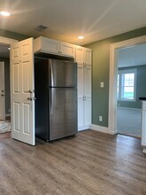 1220 Fulton St W, Unit 2 in Grand Rapids, MI - Building Photo - Building Photo