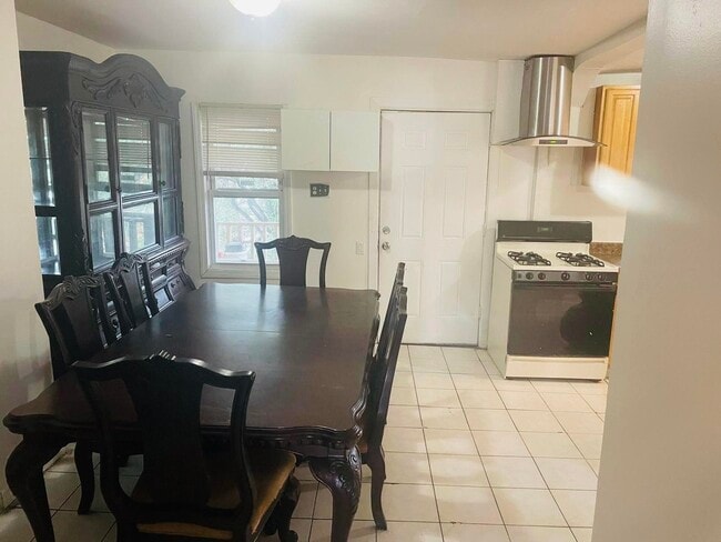 62 Highland Ave in Newark, NJ - Building Photo - Building Photo