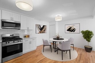 5 Poplar St in Jersey City, NJ - Building Photo - Building Photo