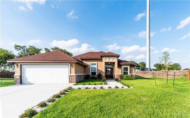 8148 N 55th St in McAllen, TX - Foto de edificio - Building Photo