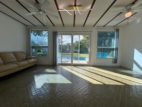 4449 SW 35th Ave in Fort Lauderdale, FL - Building Photo - Building Photo