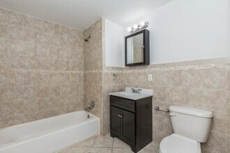 125 43rd St in Union City, NJ - Building Photo - Building Photo