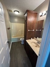 102 Rainbow Ct in Bardstown, KY - Building Photo - Building Photo