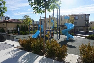 18293 Iris Ln in Yorba Linda, CA - Building Photo - Building Photo