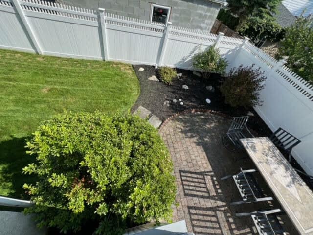 508 School St, Unit NA in Belmont, MA - Foto de edificio - Building Photo