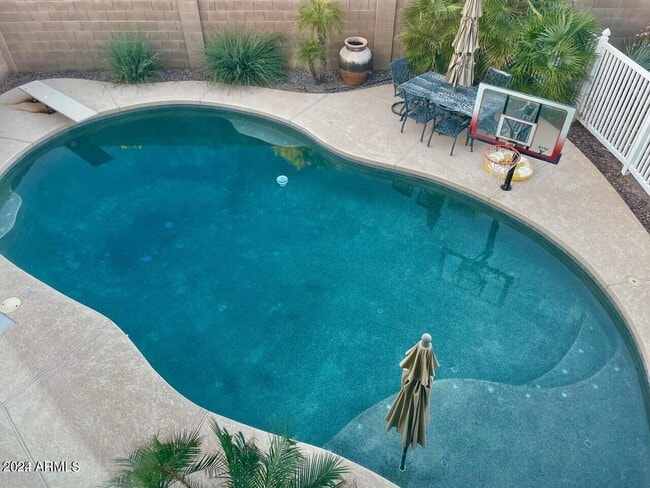 4940 E Runaway Bay Dr in Chandler, AZ - Building Photo - Building Photo