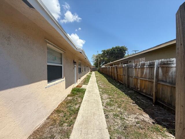 905 9th St in West Palm Beach, FL - Building Photo - Building Photo
