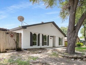 1824 Arundel Dr in Carrollton, TX - Building Photo - Building Photo