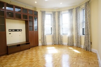 1415 Commonwealth Ave, Unit 504 in Boston, MA - Building Photo - Building Photo