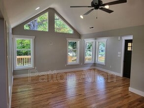 295 School Rd E in Asheville, NC - Building Photo - Building Photo