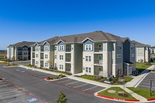 Santiago Estates in Del Valle, TX - Building Photo