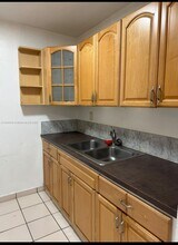 4655 Palm Ave in Hialeah, FL - Building Photo - Building Photo