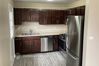 1381 Alberta Ct in Glendale Heights, IL - Foto de edificio - Building Photo
