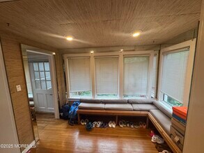 36 Werah Pl in Oceanport, NJ - Building Photo - Building Photo