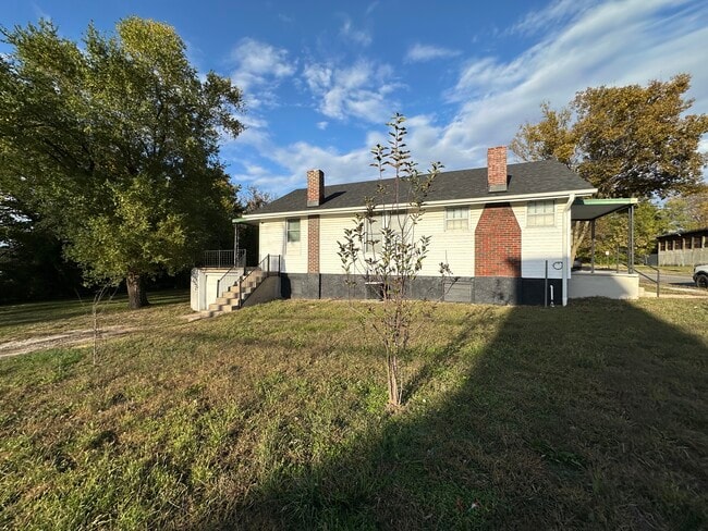 424 Cherry St in Jefferson City, MO - Building Photo - Building Photo