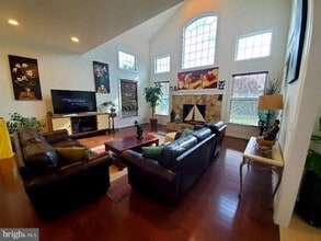 1882 Beulah Rd in Vienna, VA - Building Photo - Building Photo