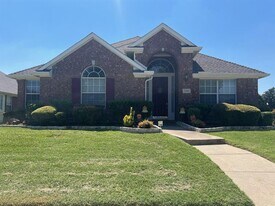 2011 Greenfield Ln in Allen, TX - Building Photo